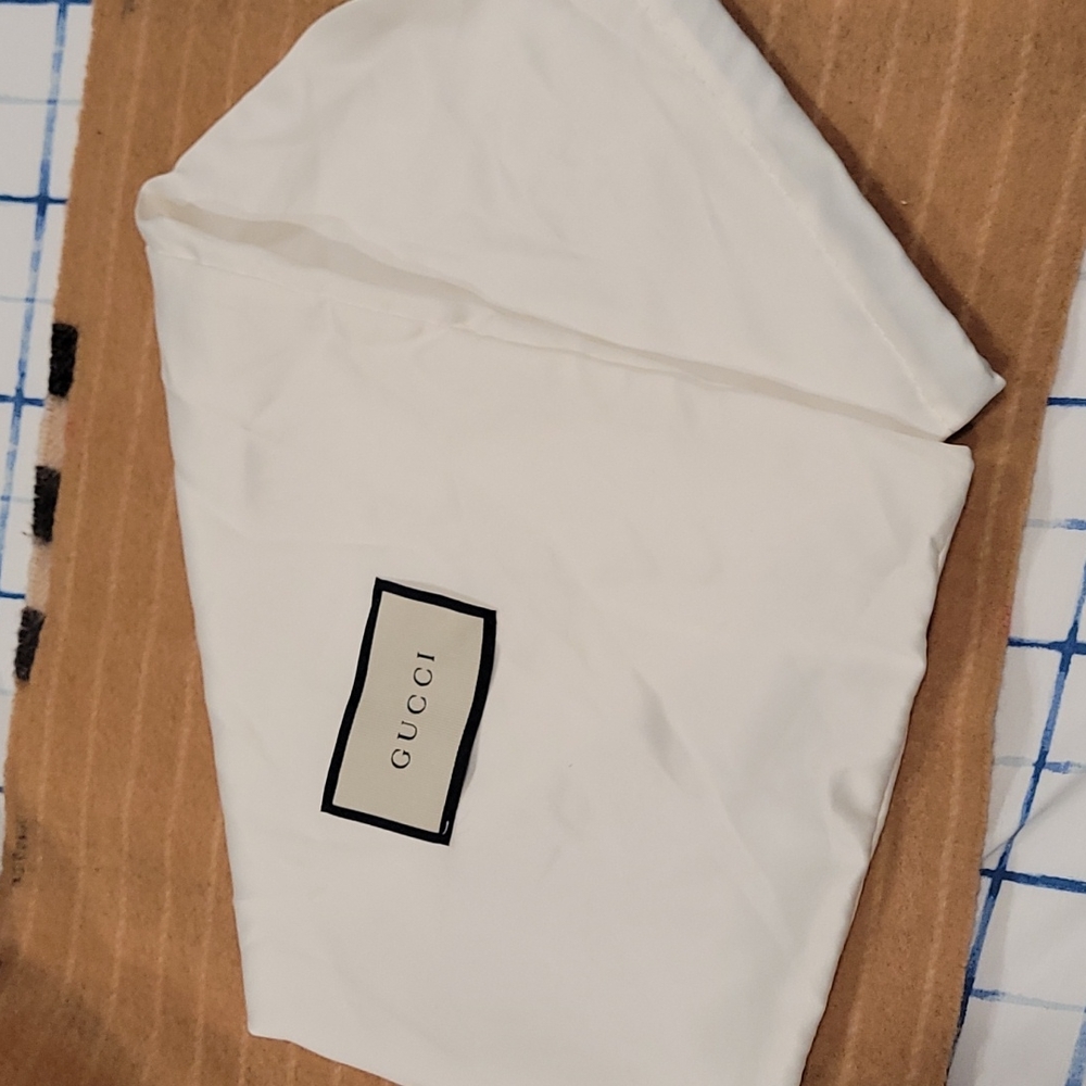 Gucci dust bag